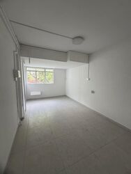 Blk 157 Mayflower Shopping & Food Centre (Ang Mo Kio), HDB 3 Rooms #612882061